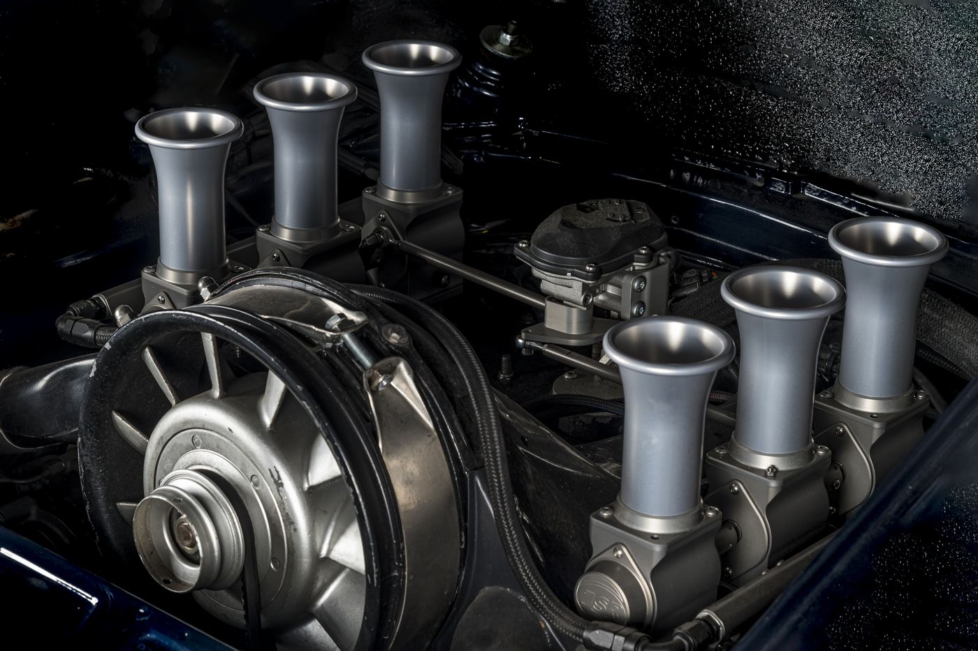Rennen ITB system with six velocity stacks installed in the engine bay of an air-cooled Porsche 911