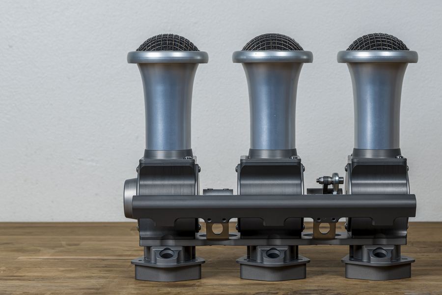 Rennen Medium Bore roller-barrel ITB triple throttle body bank with velocity stacks and fuel rail